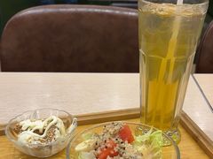 -佰搭果·广式茶餐厅(西华路店)