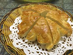 面包馕-新疆红柳花餐厅(新洲店)