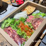 🏕️荒野风情下的烤肉乐园
