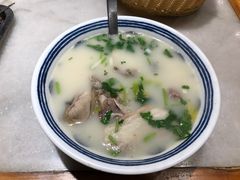 -虢国羊肉汤馆(政二街店)