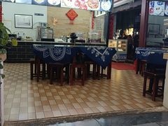 -桥香园云南过桥米线(红龙井店)