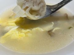 高汤云吞(含蛋)-买又大餐厅(福林里店)