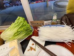 -田家大院东北农家菜铁锅炖(西安总店)
