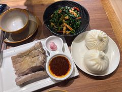 -贯贯吉·清真餐厅(浙江中路店)