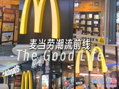 -英雄广场