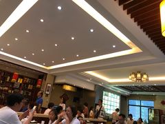 大堂-自游人·美食一楼·地道徽菜(三十年名店)
