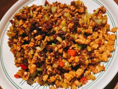 黑三剁-云海肴·汽锅鸡·云南菜(领展购物广场·中关村店)