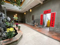 -壹零贰小馆(桂城石啃店)