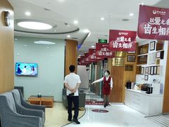 -雅悦齿科(顾村公园店)