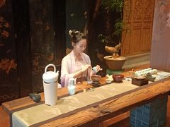 -龙悦湾酒家·八阵鱼生·渔人码头店