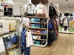 -优衣库(上海颛桥万达广场店)