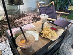 -J Create城市露营咖啡·简餐·宠物(上海动物园店)