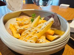 黑松露芝士炸薯角-FOOOO CITY CLUB 孚乐里音乐西餐酒吧(悠方店)