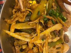 -巴渝老街印象生活麻辣烫(华宇·北城中央汇店)