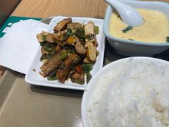 -老乡鸡(国华广场店)
