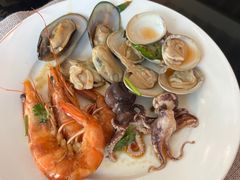 -圣丰索菲特·2 On 988 Café 自助餐厅