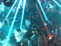 -V AMUSING CLUB·酒吧(银河中心店)