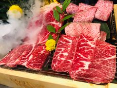 -铭牛烧肉·和牛海鲜自助(高新月牙湖店)