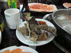 -三文彩虹鳟鱼庄