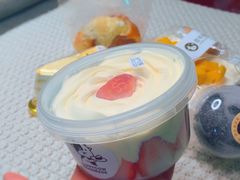 草莓甜心-欢牛蛋糕屋(城西店)