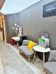 -More摩尔医美の注射线雕光电中心