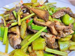 -牛八宝桂林米粉(八里庄店)