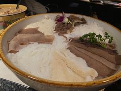 川门毛肚七绝-哥老官重庆美蛙鱼头(西湖银泰十一哥店)