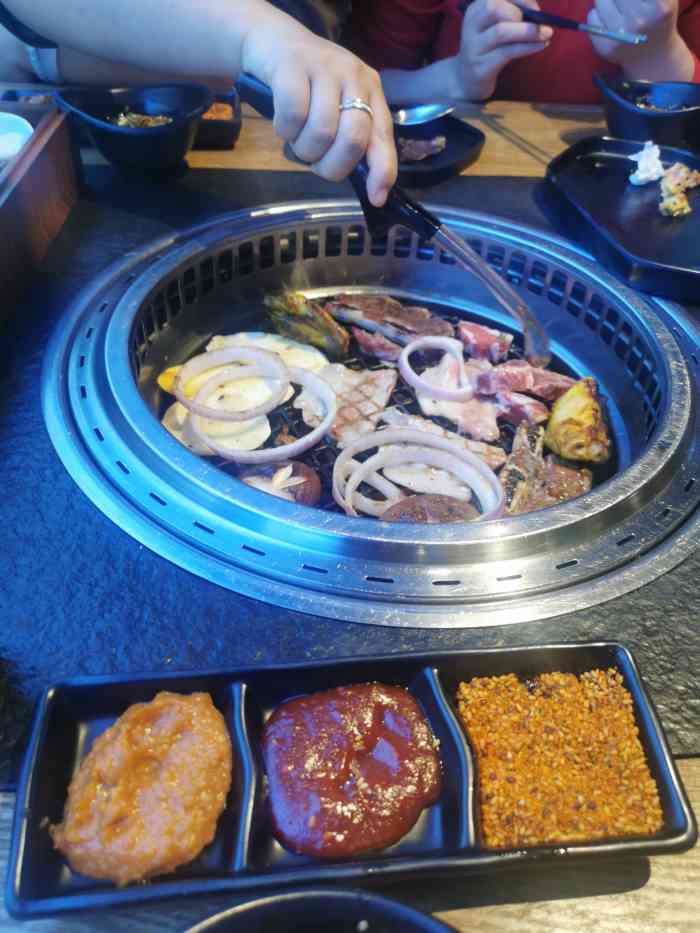 汉拿山(兰州中心店)-"以前也吃过很多次韩式烤肉,今天第一次来汉.