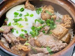 -容里煲仔饭(利丰北路店)