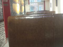 大堂-满兴咱妈烀饼铁锅炖(兰州北街店)