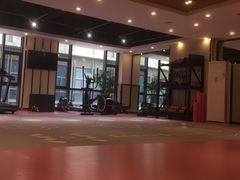 -思迈威健身(积玉桥万达店)