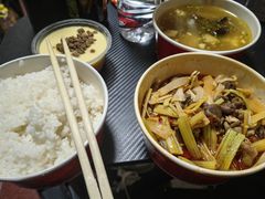-71号豆汤饭·成都小馆(春熙路百盛店)