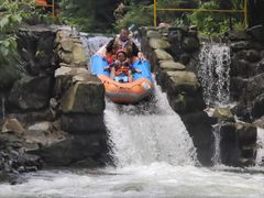 -将军关探险漂流