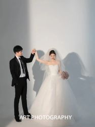 -纪梵希旅拍婚纱摄影(大连总店)