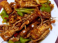 -烁佳海鲜大馅饺子