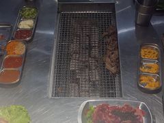 -马路牙子烧烤音乐酒馆(望京店)