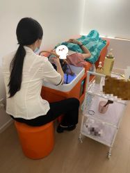 -舒欣头疗·俏丝谧语 白发脱发专业护理 