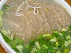 帽结子肥肠粉-白家高记肥肠粉(总店)
