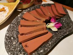 清纯的鸭血-哥老官重庆美蛙鱼头(宝山龙湖店)