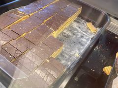 -上海哈尔滨食品厂(合生汇店)
