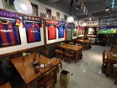 大堂-大连路6号好酒不见