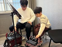 -海音琴行雅马哈钢琴·海伦·施特劳斯(金沙店)
