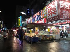 -六合夜市