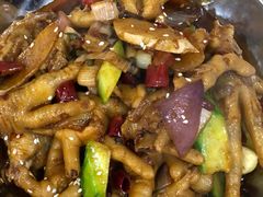 -江城燕子大排档(江汉路步行街店)