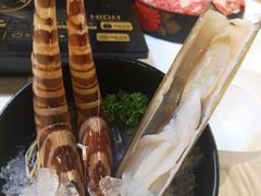 -鲜入围煮花胶鸡海鲜火锅