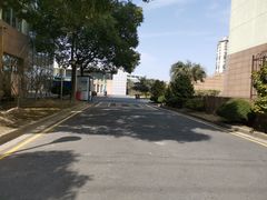 -上海市曹杨职业技术学校