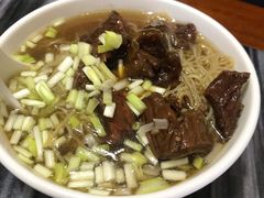 牛腩竹升面-竹园竹升面(西关总店)