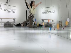 -Jumphai室内蹦极运动