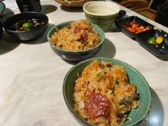 广式腊味煲仔饭-狐狸爱上椰子鸡(滨江星光大道店)