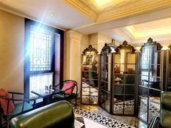 -东湖宾馆金玫瑰酒吧